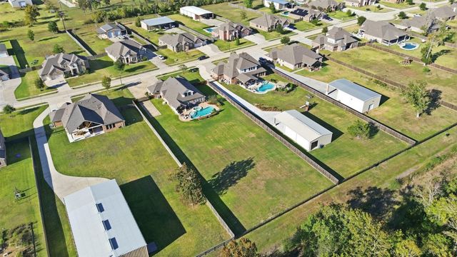 15314 Icet Creek Ave, Mont Belvieu, TX 77523