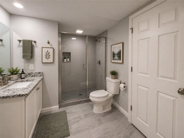 210 Pinehill Lane, Woodstock, GA 30188
