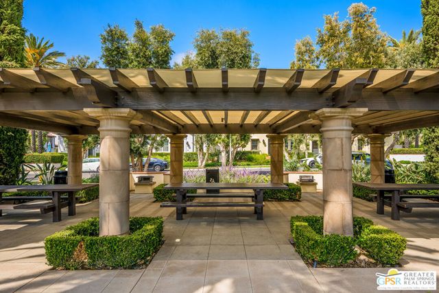 50 Vintage, Irvine, CA 92620