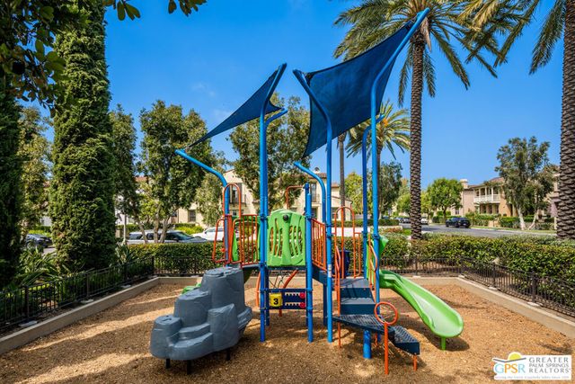 50 Vintage, Irvine, CA 92620