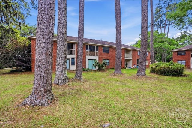 74 Colony Park Drive, Savannah, GA 31406