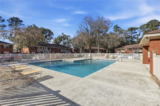 74 Colony Park Drive, Savannah, GA 31406
