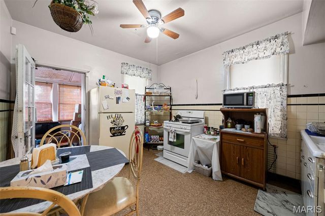 4309 Dewey Avenue, St Louis, MO 63116