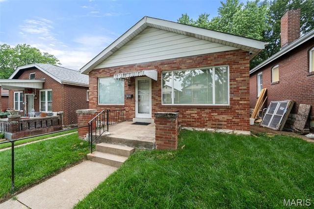 4309 Dewey Avenue, St Louis, MO 63116