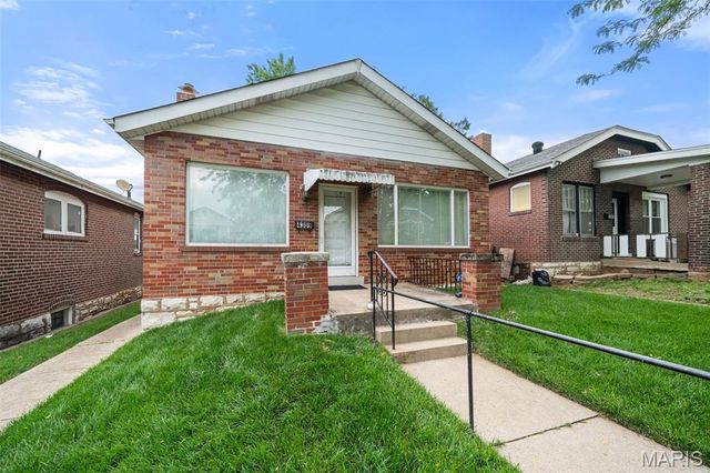 4309 Dewey Avenue, St Louis, MO 63116