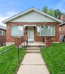 4309 Dewey Avenue, St Louis, MO 63116