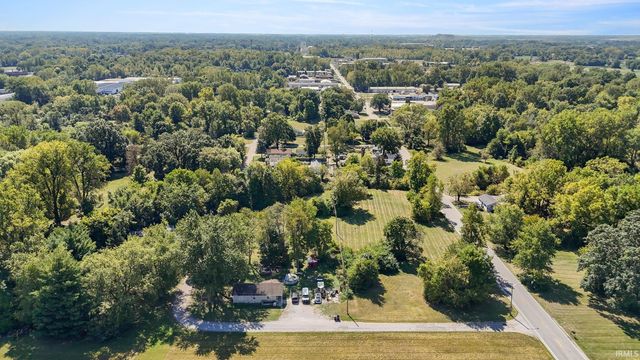 2302 Strathmore Street, Fort Wayne, IN 46802