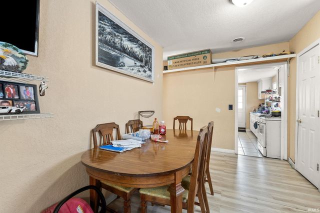 2302 Strathmore Street, Fort Wayne, IN 46802