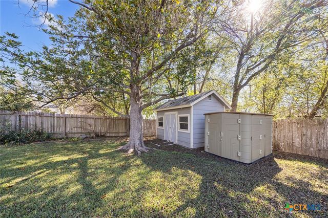 1213 N Main Street, Temple, TX 76501