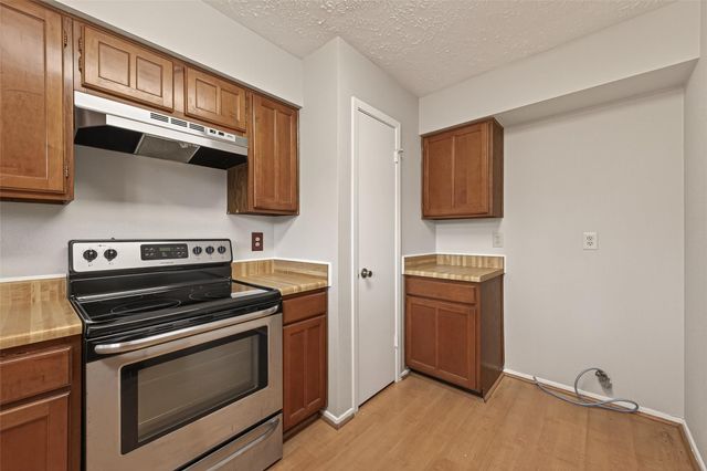 16734 Pebbleglen Drive, Houston, TX 77095