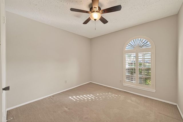 16734 Pebbleglen Drive, Houston, TX 77095