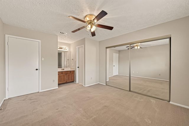 16734 Pebbleglen Drive, Houston, TX 77095