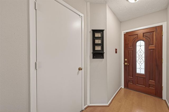 16734 Pebbleglen Drive, Houston, TX 77095