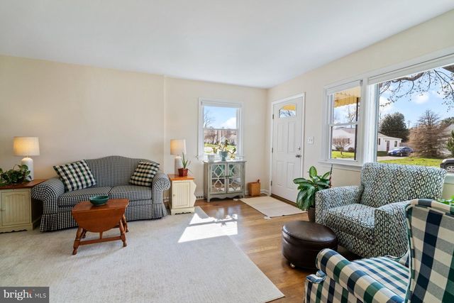 814 MONTCLAIRE AVE, Frederick, MD 21701