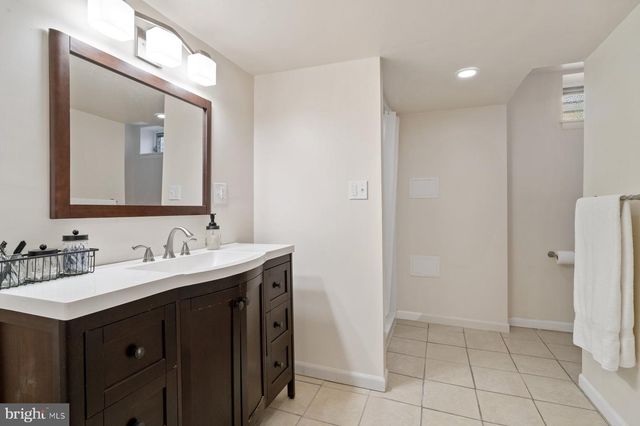 814 MONTCLAIRE AVE, Frederick, MD 21701