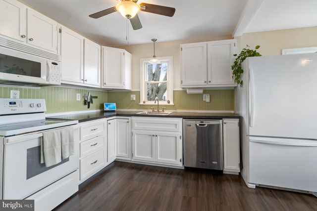 814 MONTCLAIRE AVE, Frederick, MD 21701