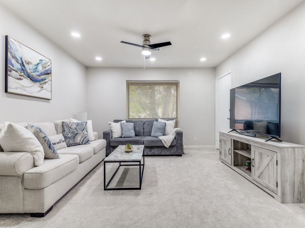 10017 Regal Park Lane 205, Dallas, TX 75230