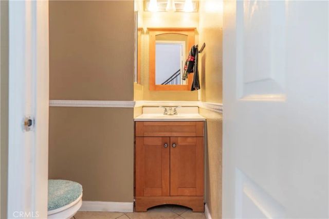 1260 E La Palma, Anaheim, CA 92805