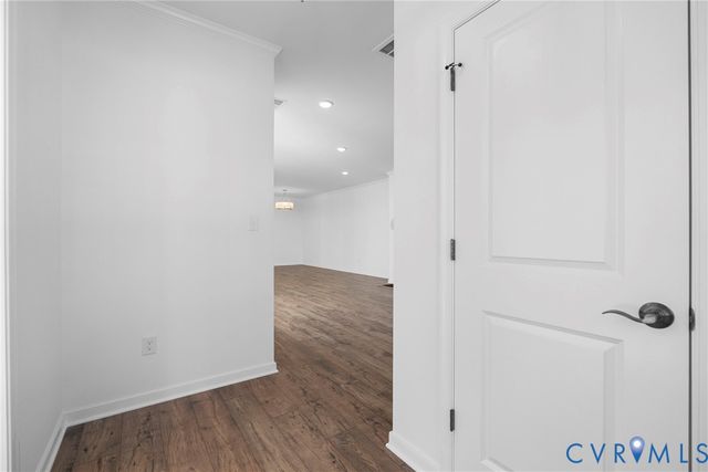 6726 Mayland Ridge Ln, Moseley, VA 23120