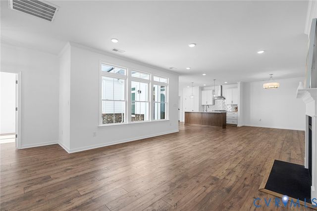 6726 Mayland Ridge Ln, Moseley, VA 23120