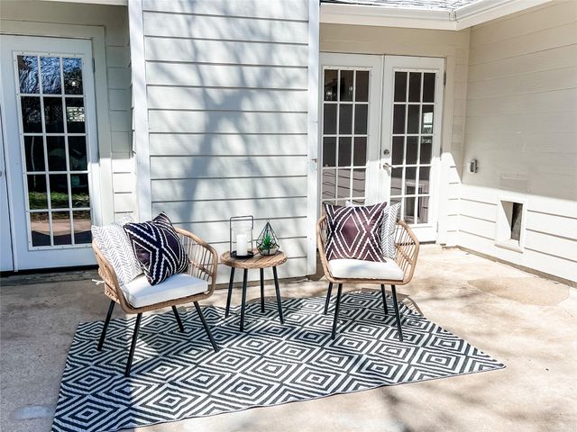 5213 Summerset TRL, Austin, TX 78749