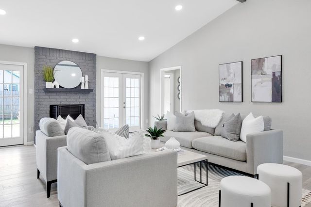 5213 Summerset TRL, Austin, TX 78749
