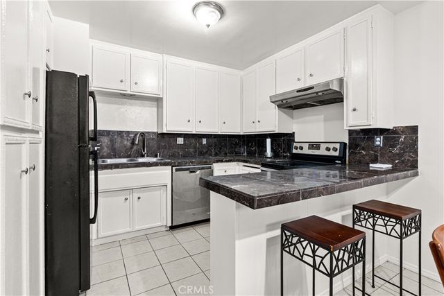 444 Obispo Avenue 3, Long Beach, CA 90814