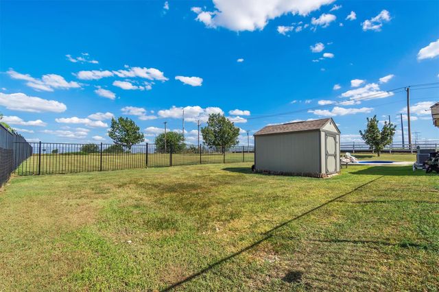 100 Apache PASS, Hutto, TX 78634