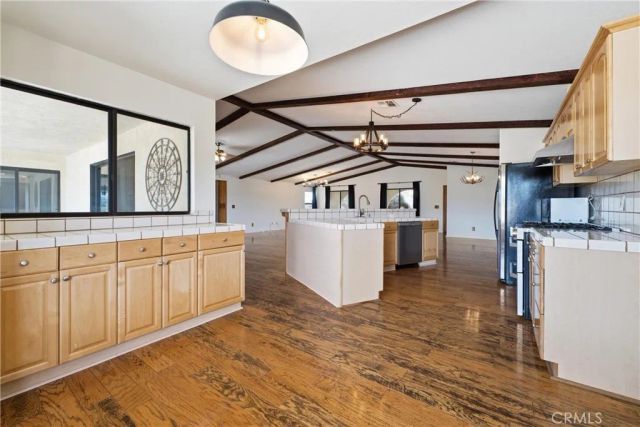 4548 W Avenue K12, Quartz Hill, CA 93536