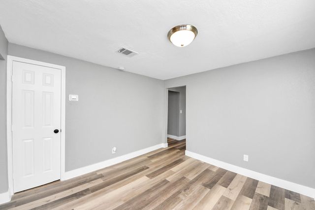 3206 Melbourne Street, Houston, TX 77026