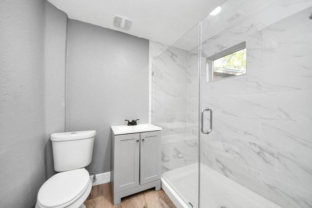 3206 Melbourne Street, Houston, TX 77026