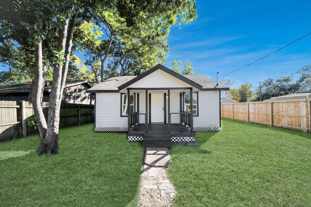 3206 Melbourne Street, Houston, TX 77026