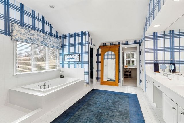 65 Deerpath, Dedham, MA 02026