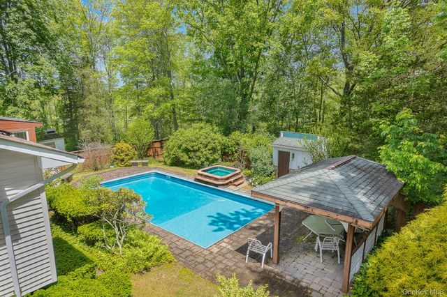 10 Eisgruber Park Lane, Highland, NY 12528