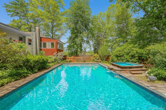 10 Eisgruber Park Lane, Highland, NY 12528