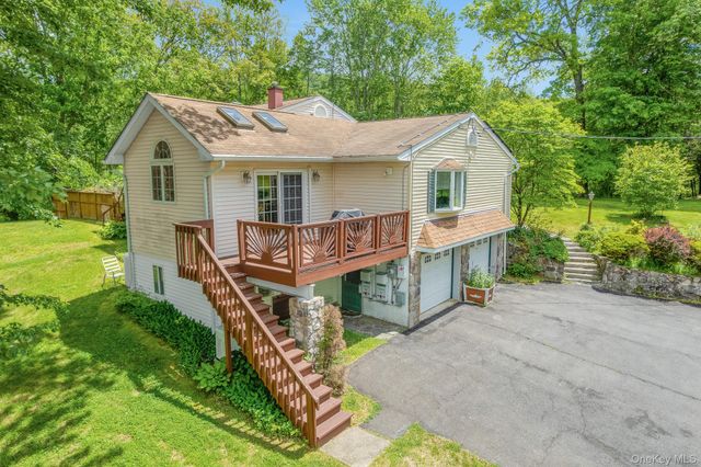 10 Eisgruber Park Lane, Highland, NY 12528