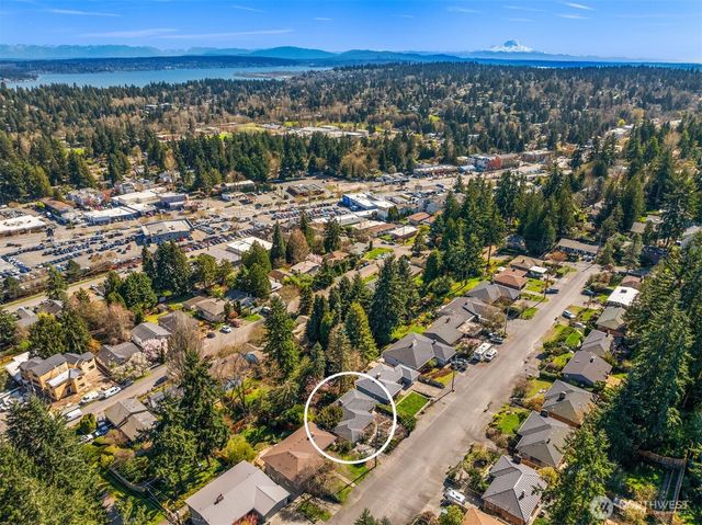 11544 24th Avenue NE, Seattle, WA 98125