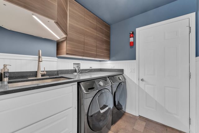 6063 Morningside Court, Gurnee, IL 60031