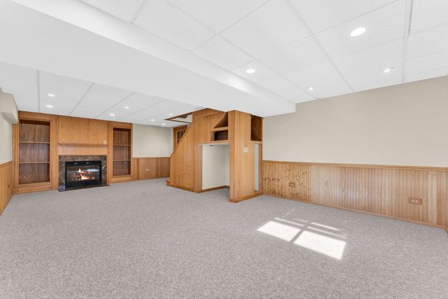 6063 Morningside Court, Gurnee, IL 60031