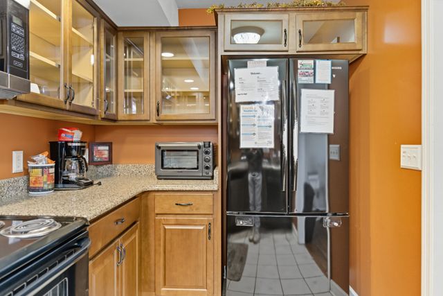 1110 Ski Mountain Rd, Gatlinburg, TN 37738