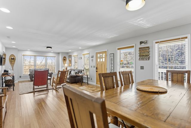 1110 Ski Mountain Rd, Gatlinburg, TN 37738