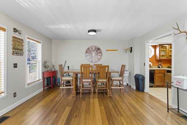 1110 Ski Mountain Rd, Gatlinburg, TN 37738