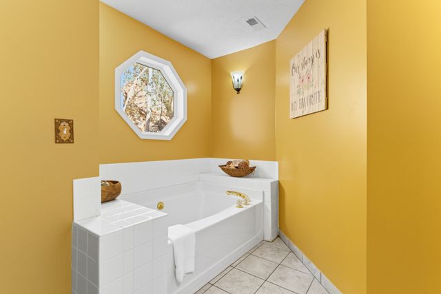 1110 Ski Mountain Rd, Gatlinburg, TN 37738