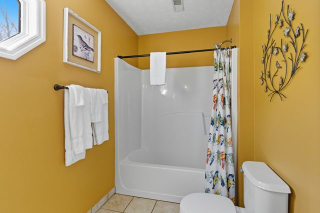 1110 Ski Mountain Rd, Gatlinburg, TN 37738