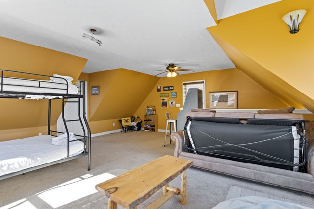 1110 Ski Mountain Rd, Gatlinburg, TN 37738