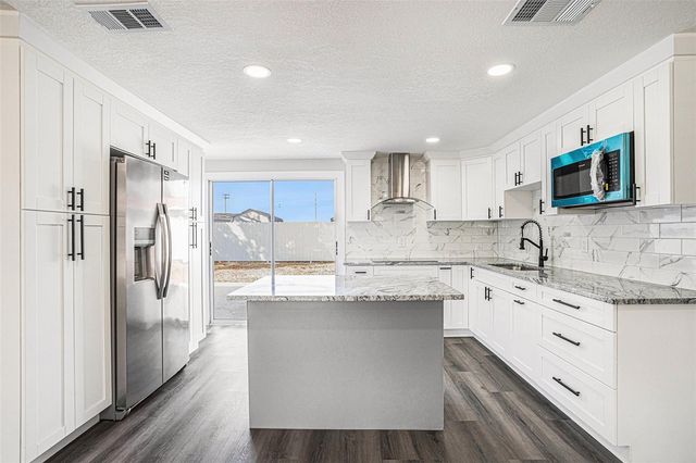 4539 W MINNEHAHA STREET, Tampa, FL 33614