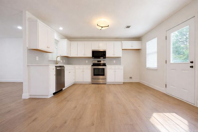 8 Harvest Ridge Road, Arkadelphia, AR 71923