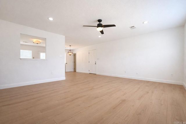 8 Harvest Ridge Road, Arkadelphia, AR 71923