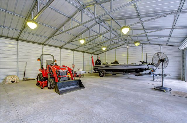 2623 N BETHLEHEM ROAD, Plant City, FL 33565