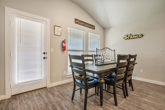 2921 Abbeville Avenue, Wolfforth, TX 79382